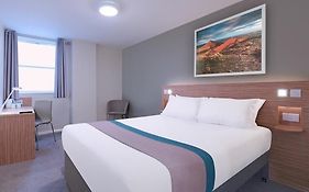 Travelodge London Central Waterloo Hotel